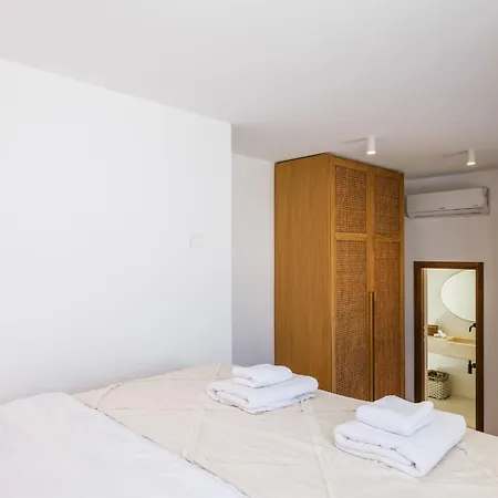 Mykonos Scorpios * Mykonos Town