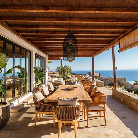 Mykonos Scorpios Вилла